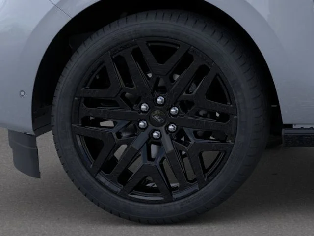 New 2026 Gray Ford Platinum image 19