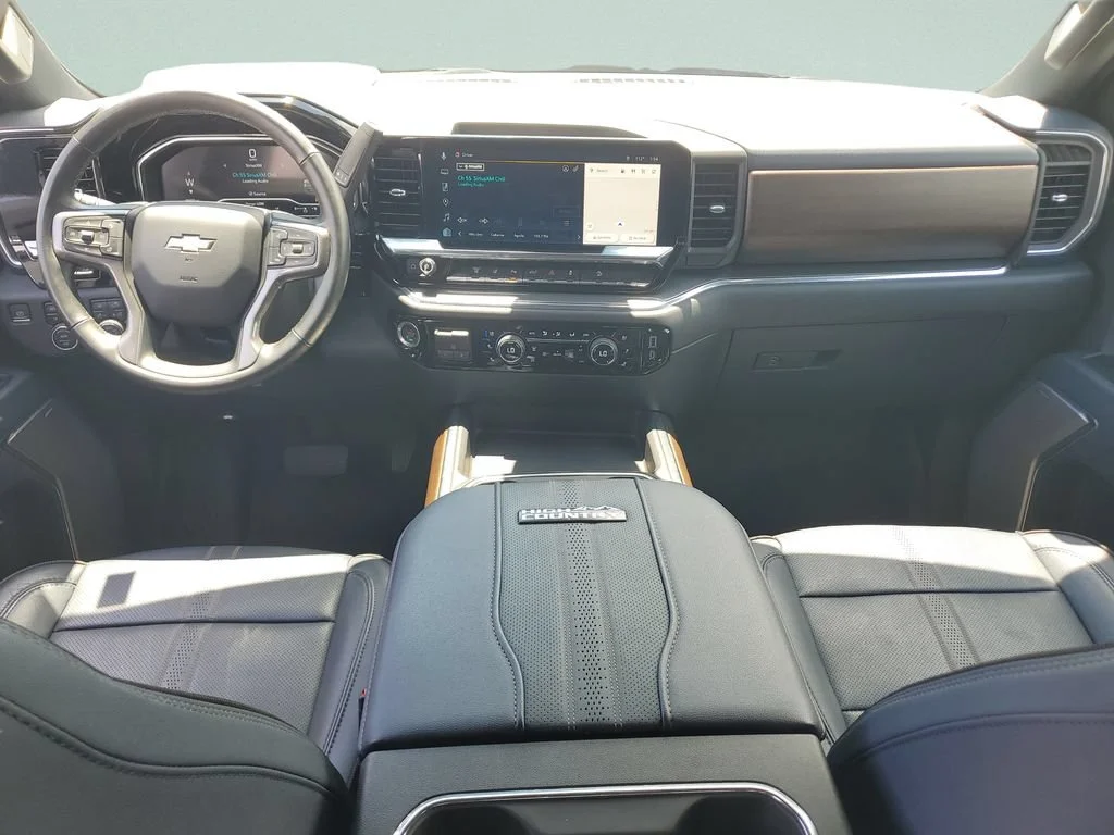 Used 2024 Black Chevrolet High Country image 11