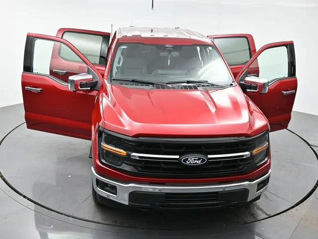 Used 2024 Rapid Red Met Tinted Cc Ford XLT image 41