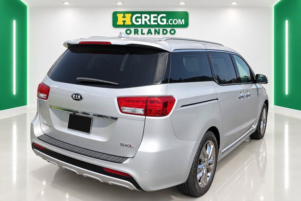 Used 2018 Silky Silver Kia SX-L image 4