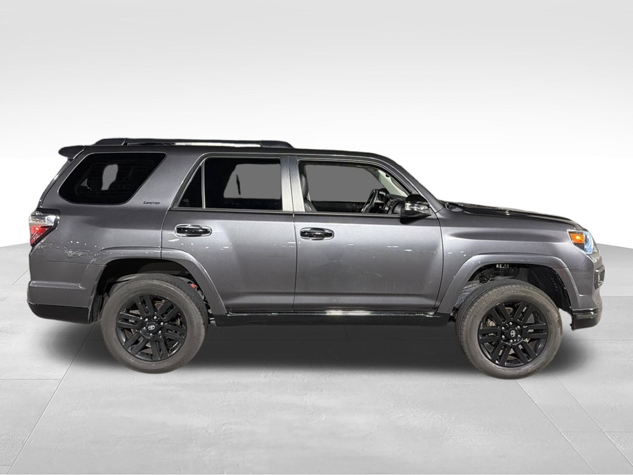 Used 2020 Gray Toyota Nightshade image 4