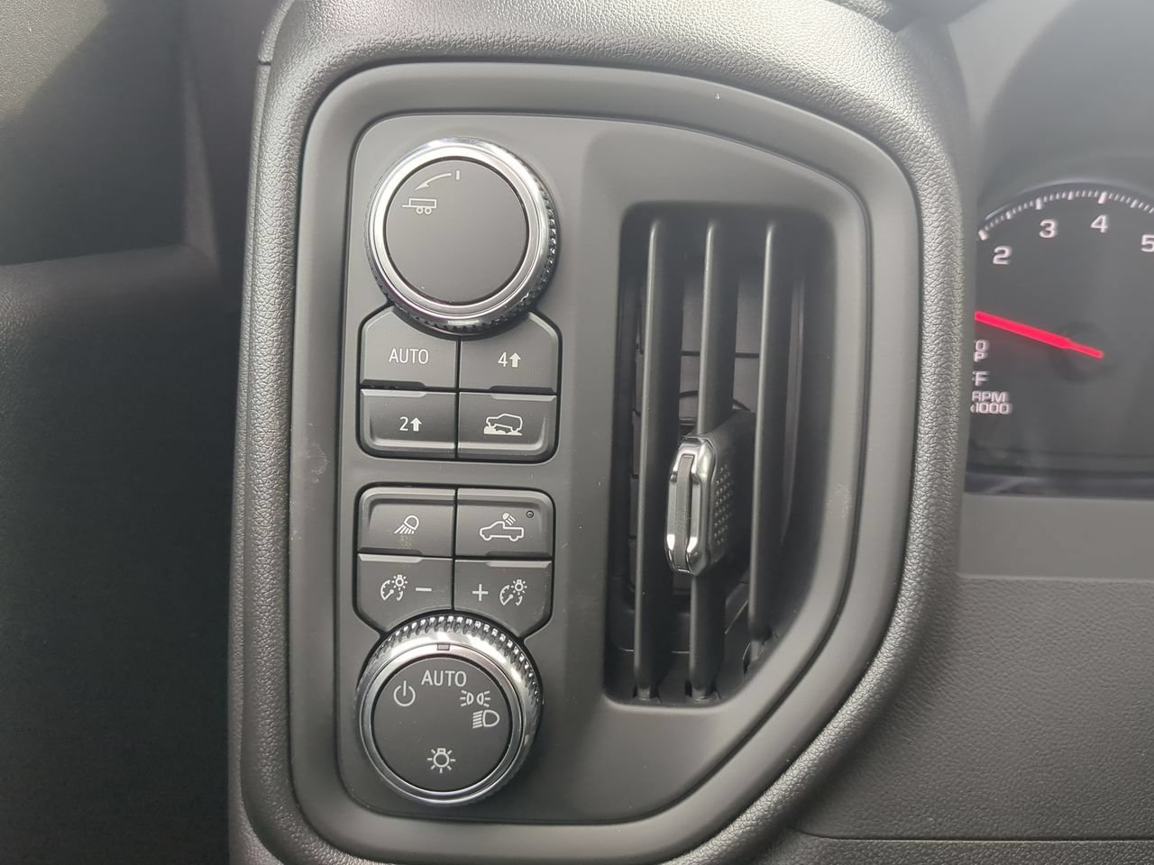 2026 GMC Sierra 1500 Pro - Photo 17
