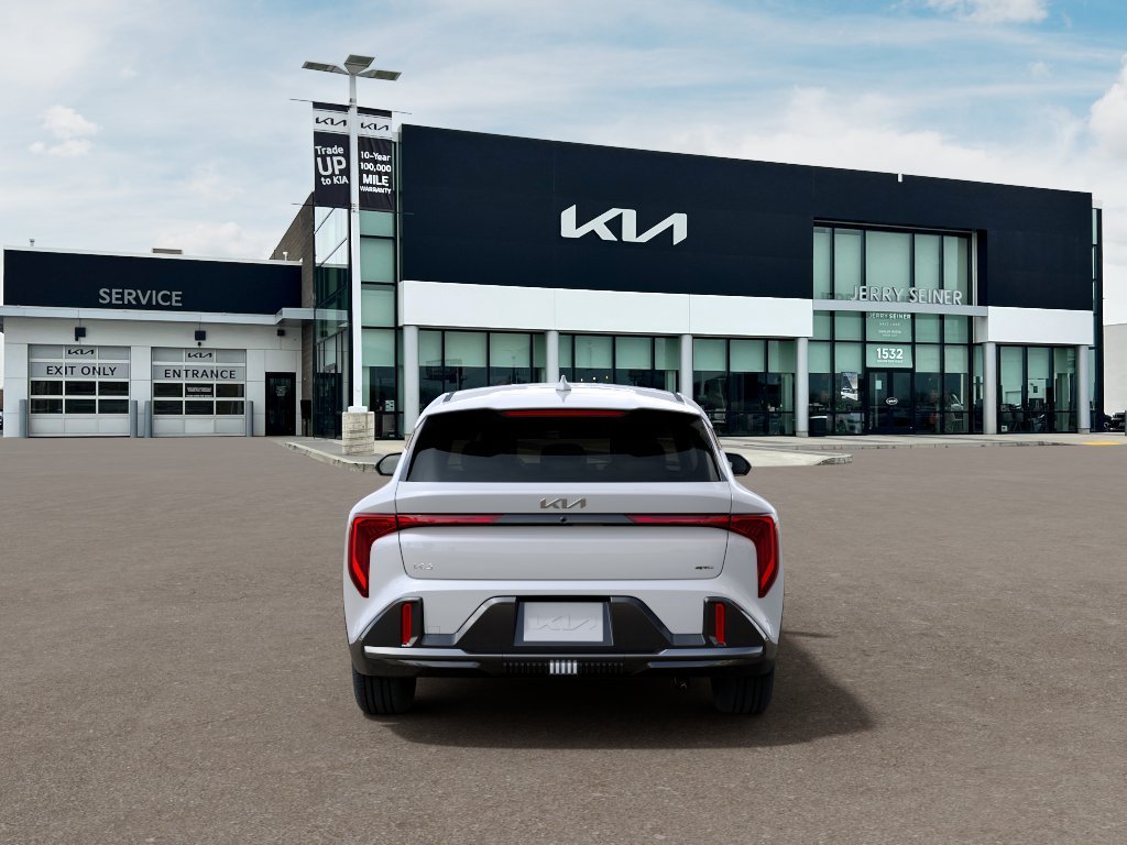 New 2026 Snow White Pearl Kia GT-Line image 5