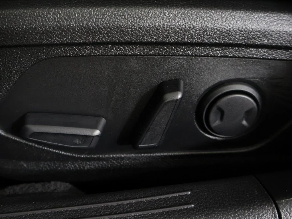 Certified Used 2024 Gray Kia GT-Line image 32