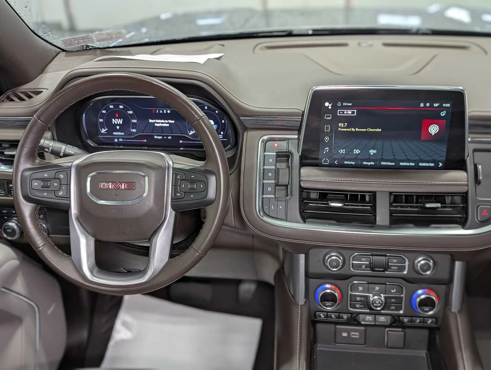 Used 2022 Satin Steel Metallic GMC SLT image 5