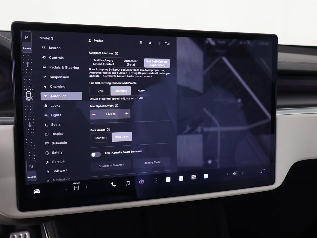Used 2023 Blue Tesla Plaid image 46