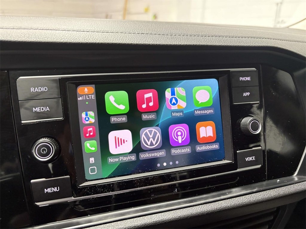 2024 Volkswagen Jetta 1.5T SE photo 2