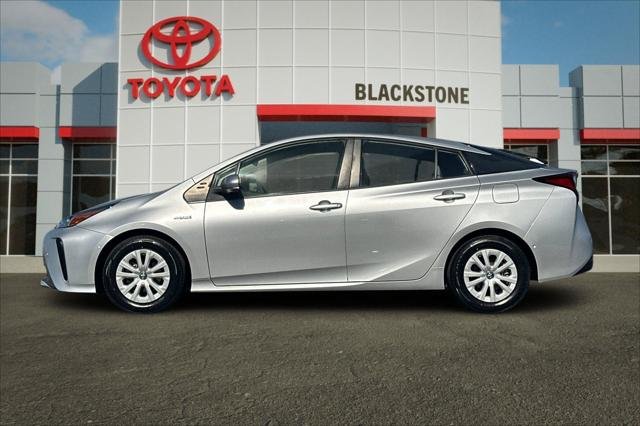 Certified Used 2021 CLASSIC SILVER MET Toyota  image 6