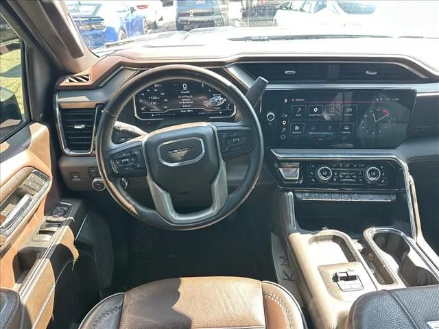 Used 2024  GMC Denali image 18