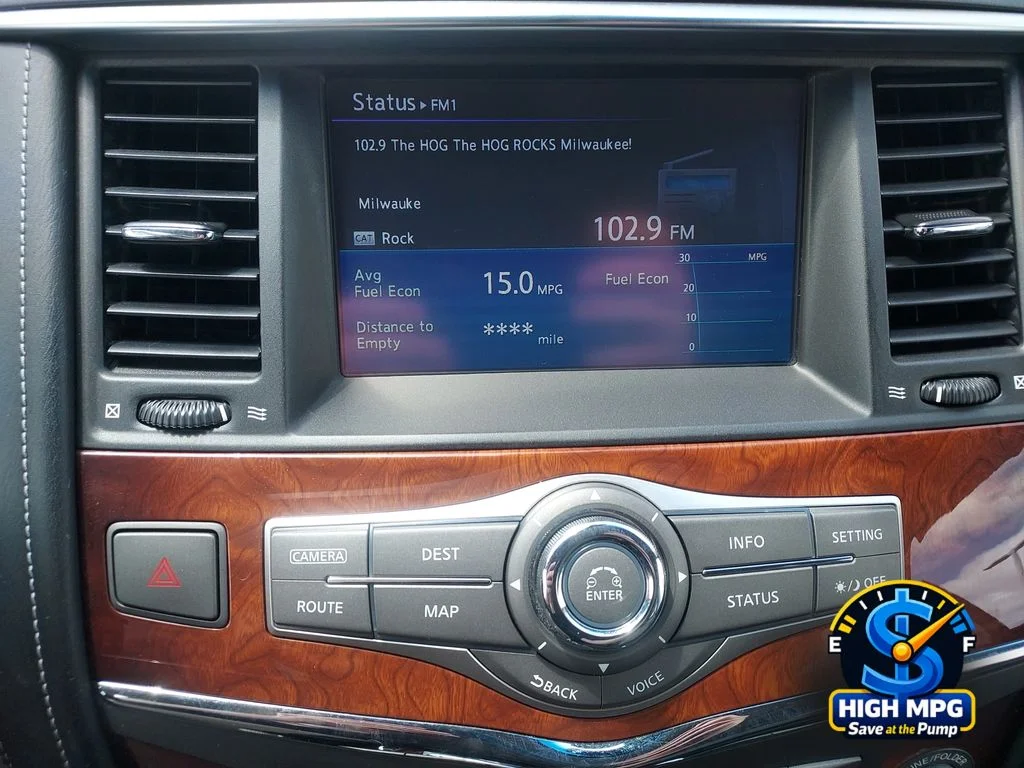 Used 2017 Black INFINITI Base image 17