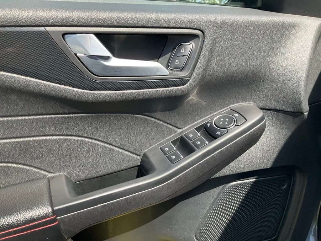Certified Used 2025 Gray Metallic Ford ST-Line Select image 20
