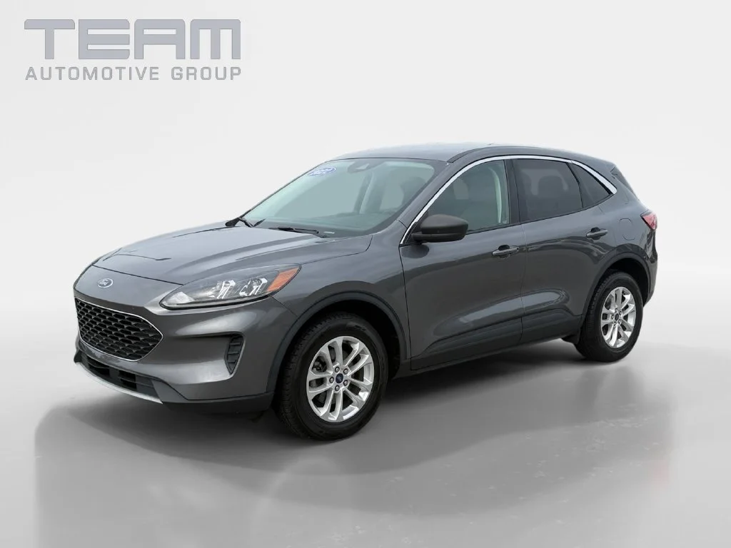 Used 2022 Gray Ford SE image 3