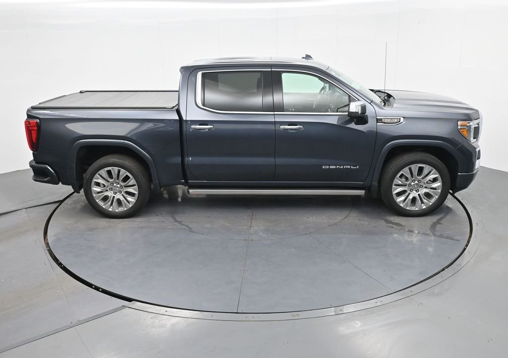 Used 2022 Blue GMC Denali image 24
