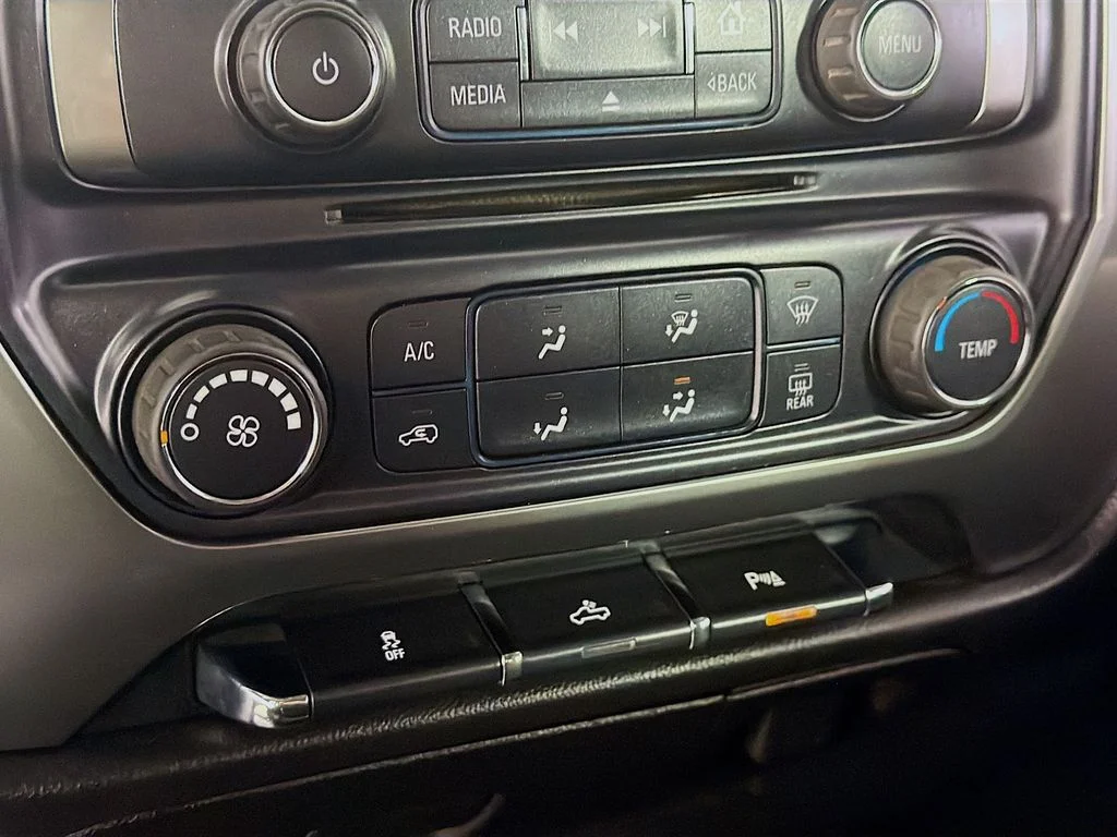 Used 2016 Gray Chevrolet LT image 16