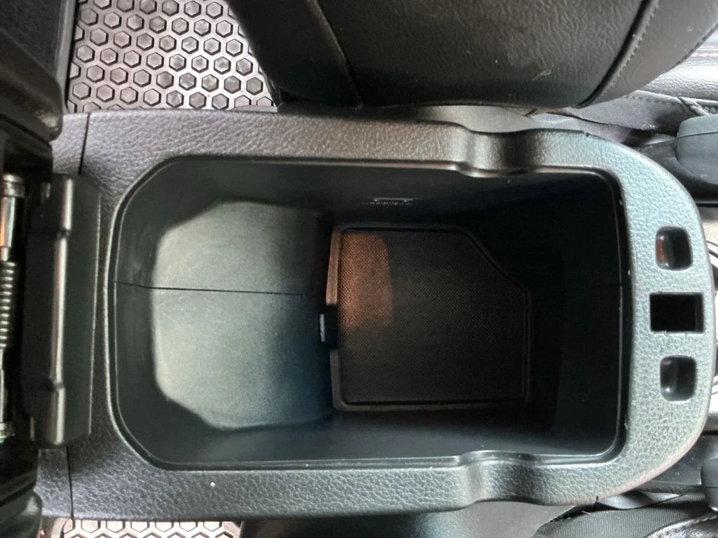 Used 2018 Orange Jeep Trailhawk image 28