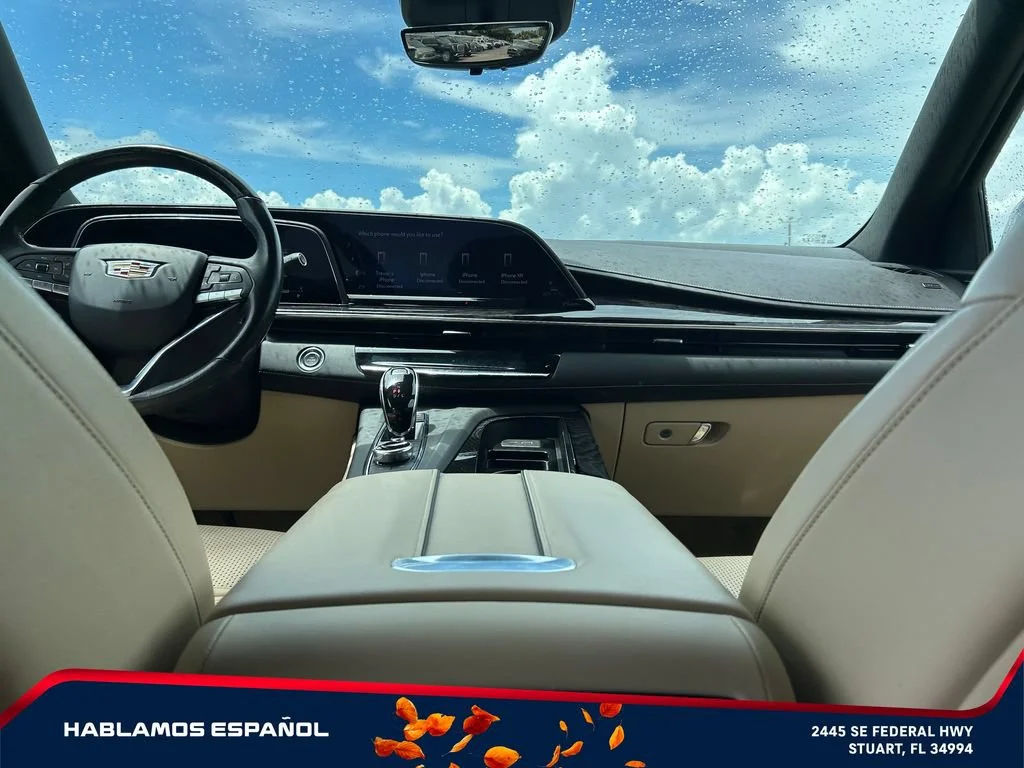 Used 2021 DARK MOON BLUE METALLIC Cadillac Premium Luxury image 16