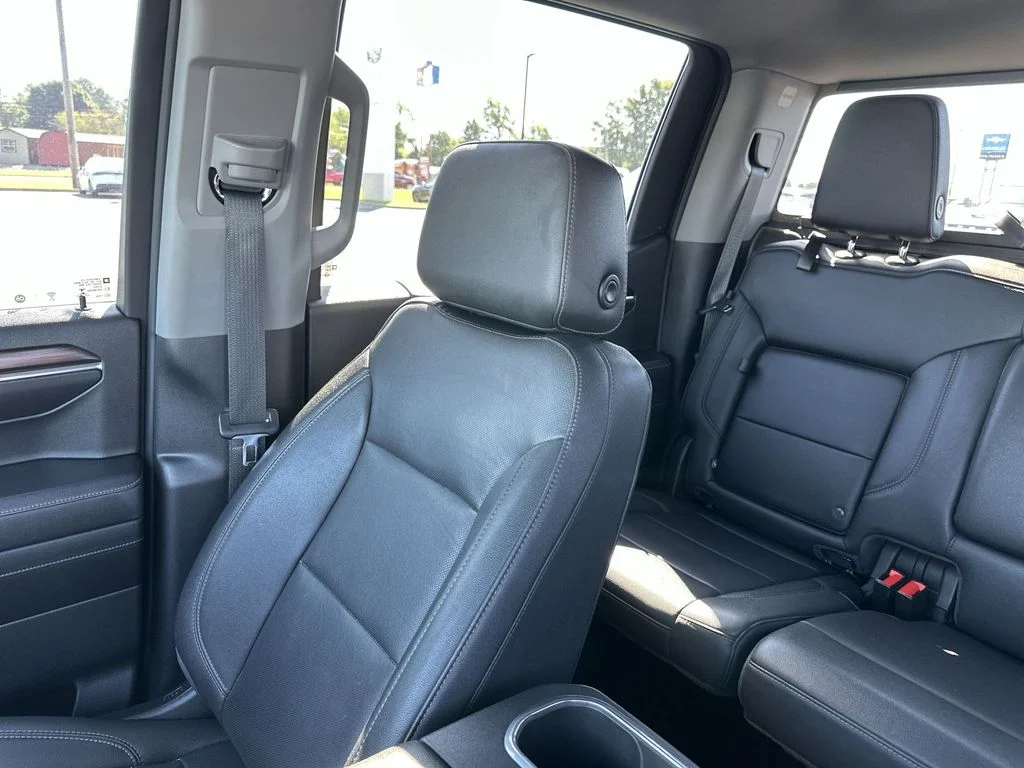 Used 2022 Blue GMC SLT image 12