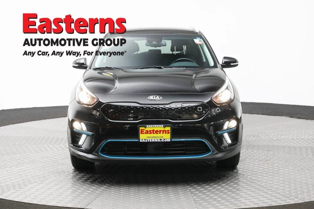 Used 2021 Black Kia EX image 2