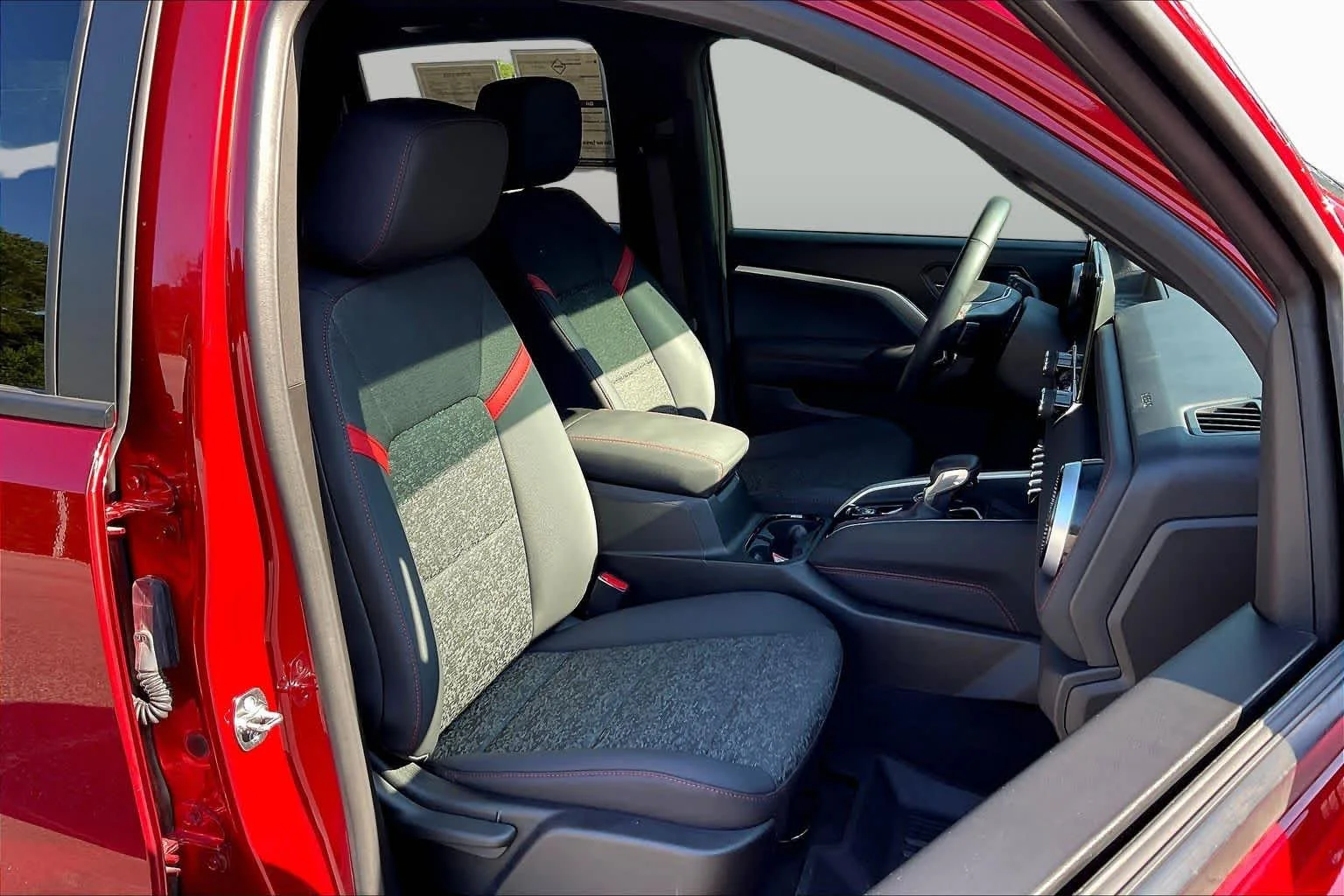 Used 2026 Radiant Red Tintcoat Chevrolet 4WD Z71 image 17