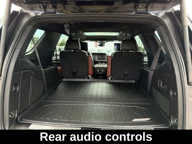 Used 2023 Blue GMC Denali Ultimate image 10
