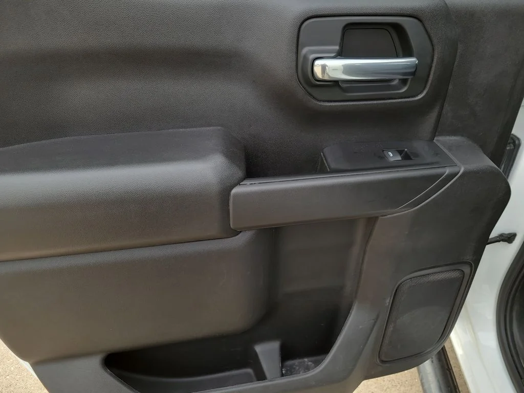 Used 2023 White Chevrolet WT image 13