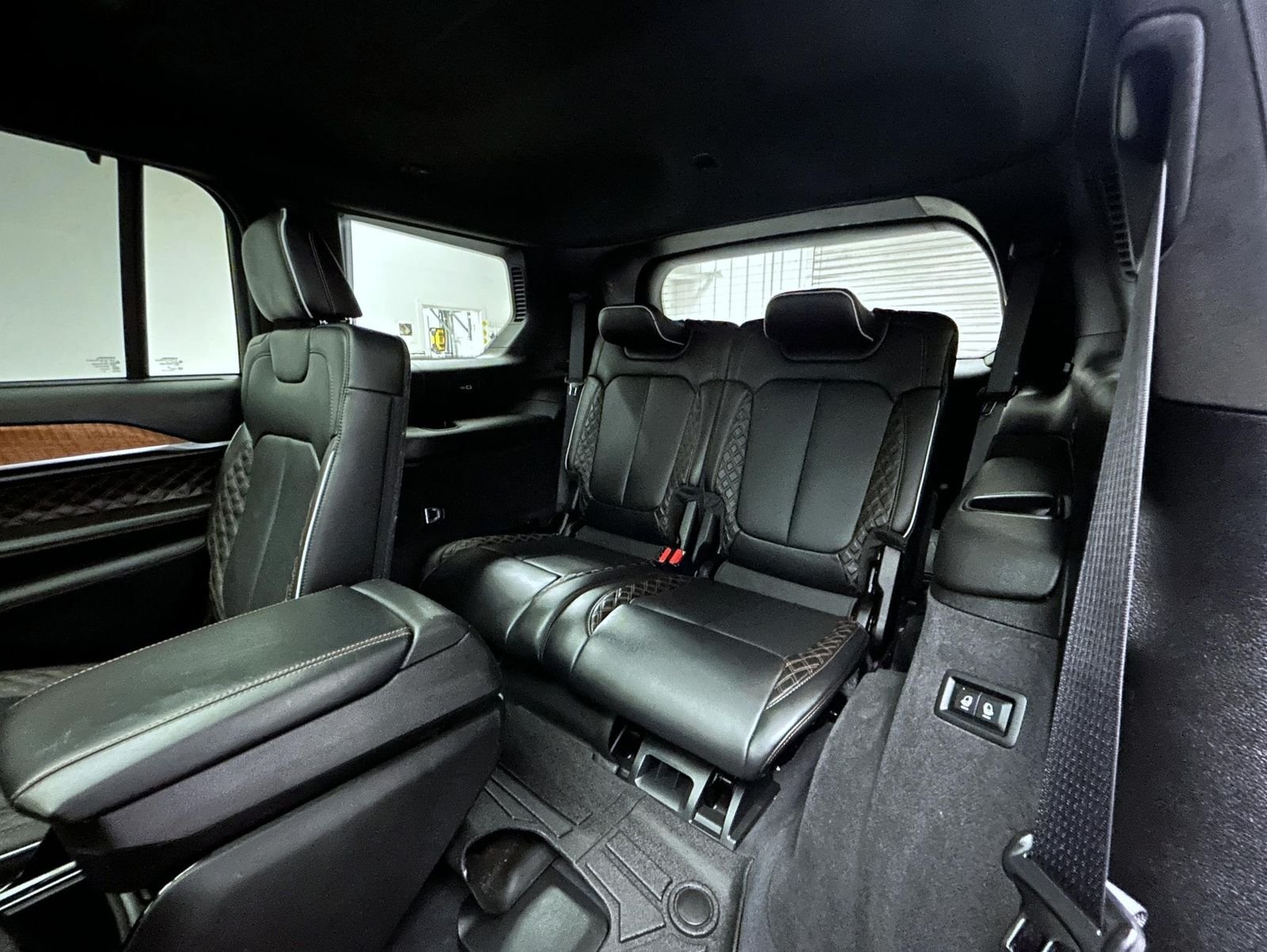 Used 2023 Red Jeep Summit image 19