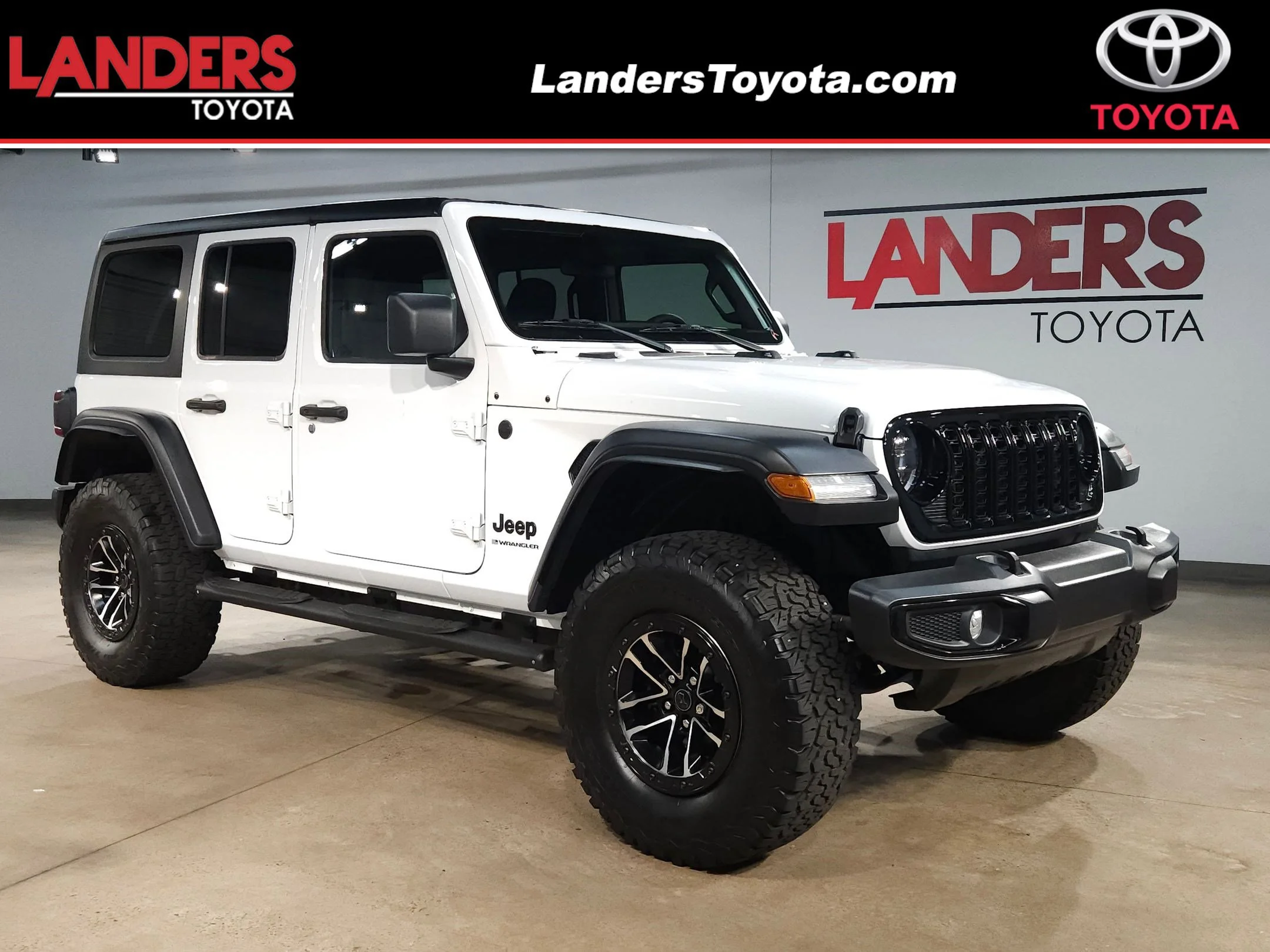 2024 Jeep Wrangler Willys's photo