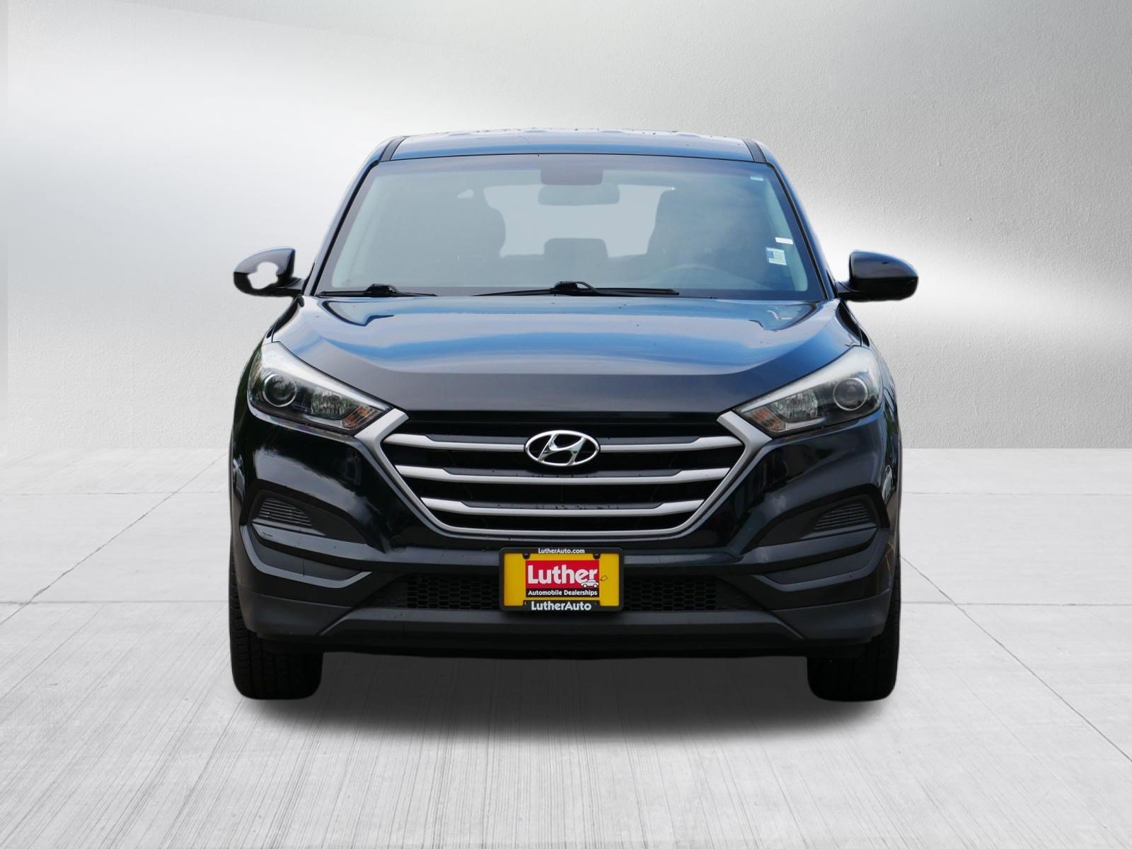 Used 2017 Hyundai Tucson SE with VIN KM8J23A45HU540090 for sale in Vadnais Heights, Minnesota
