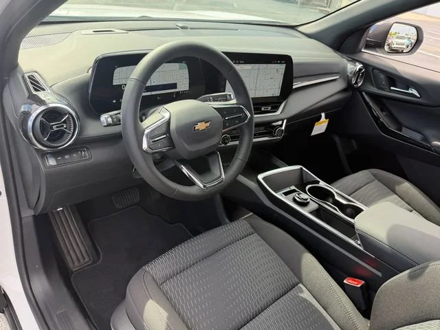 New 2026 Summit White Chevrolet LT image 6