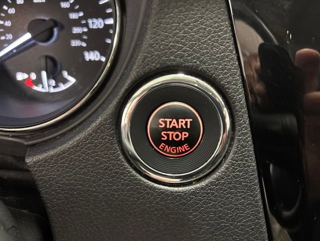 2018 Nissan Rogue SV - Photo 13
