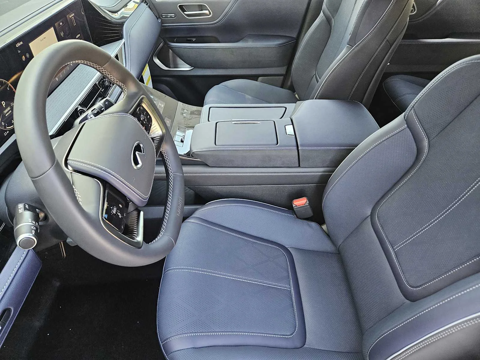 New 2026 RADIANT WHITE INFINITI Sport 4WD image 8