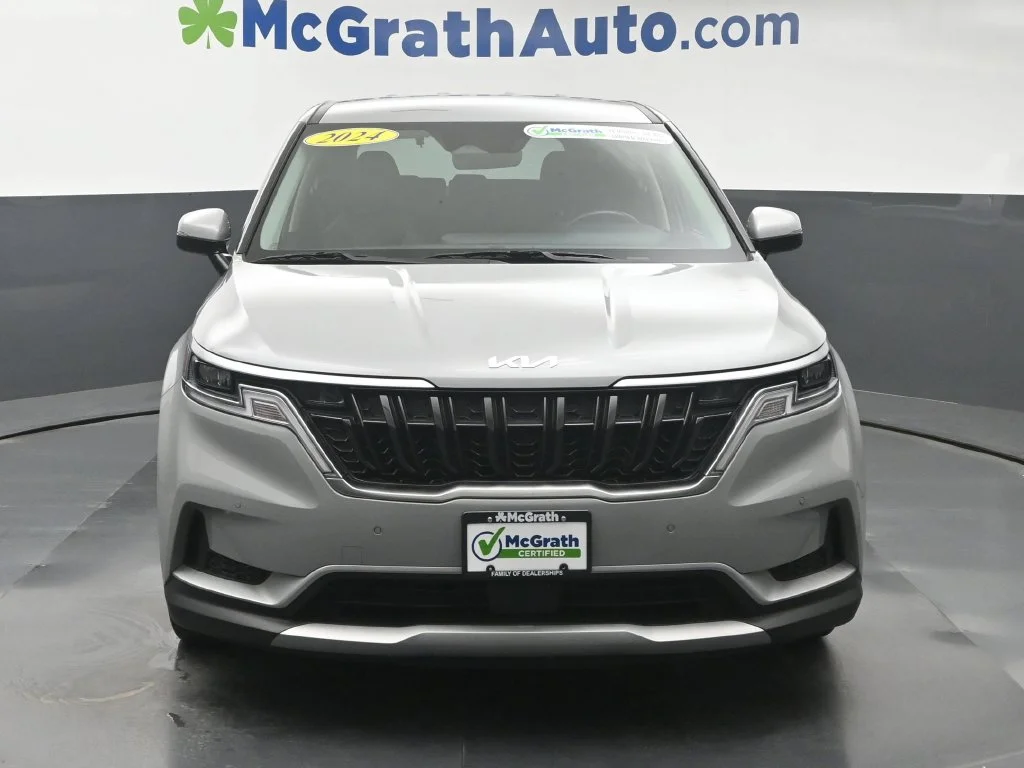 Used 2024 White Kia EX image 6