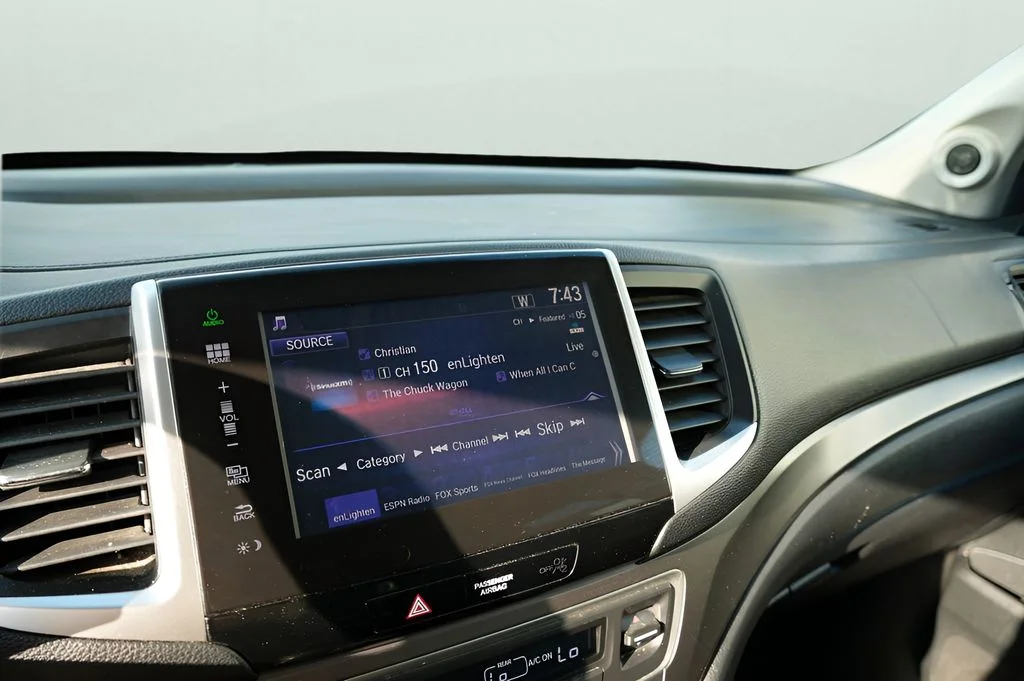 Used 2016 Black Honda EX-L image 26