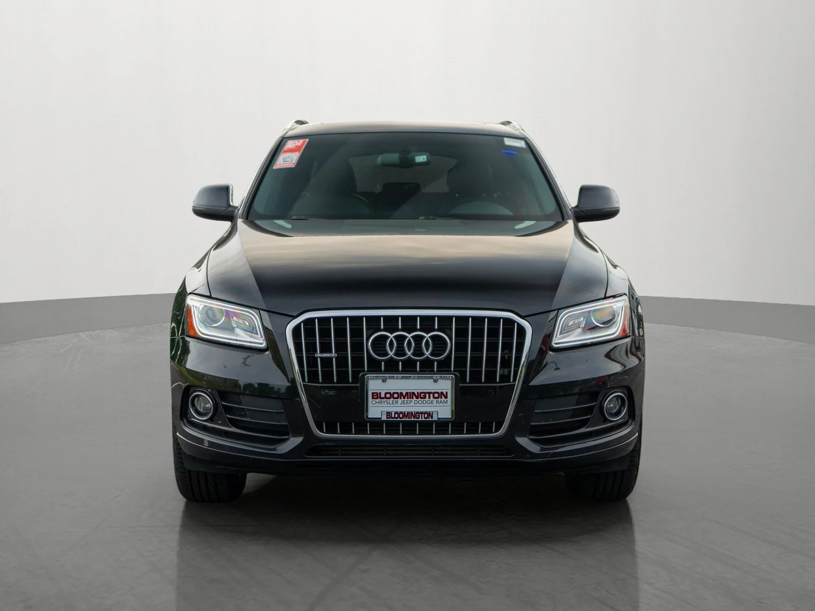 Used 2015 Audi Q5 Premium Plus with VIN WA1LFAFP7FA046945 for sale in Minneapolis, Minnesota