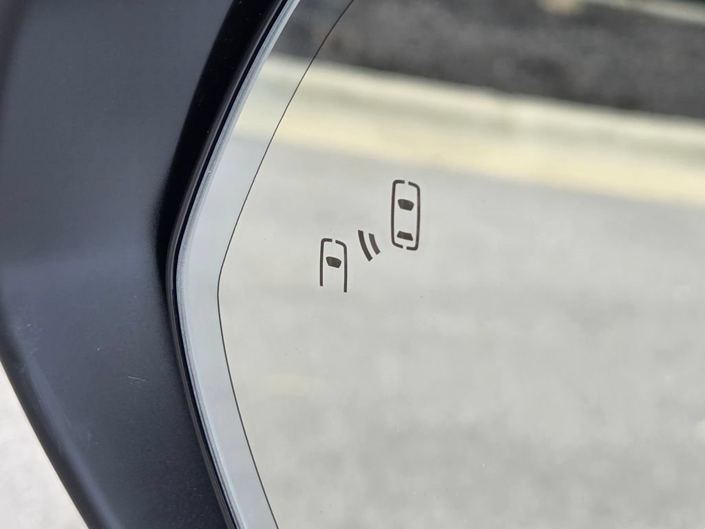 New 2026 Ultra White Lexus PREMIUM image 21