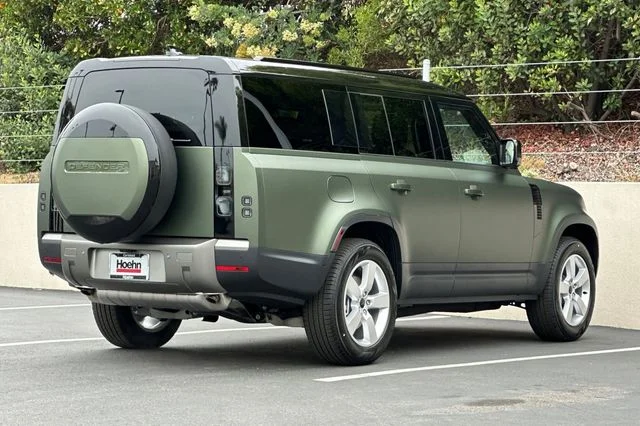 New 2026 Woolstone Green Land Rover S image 5
