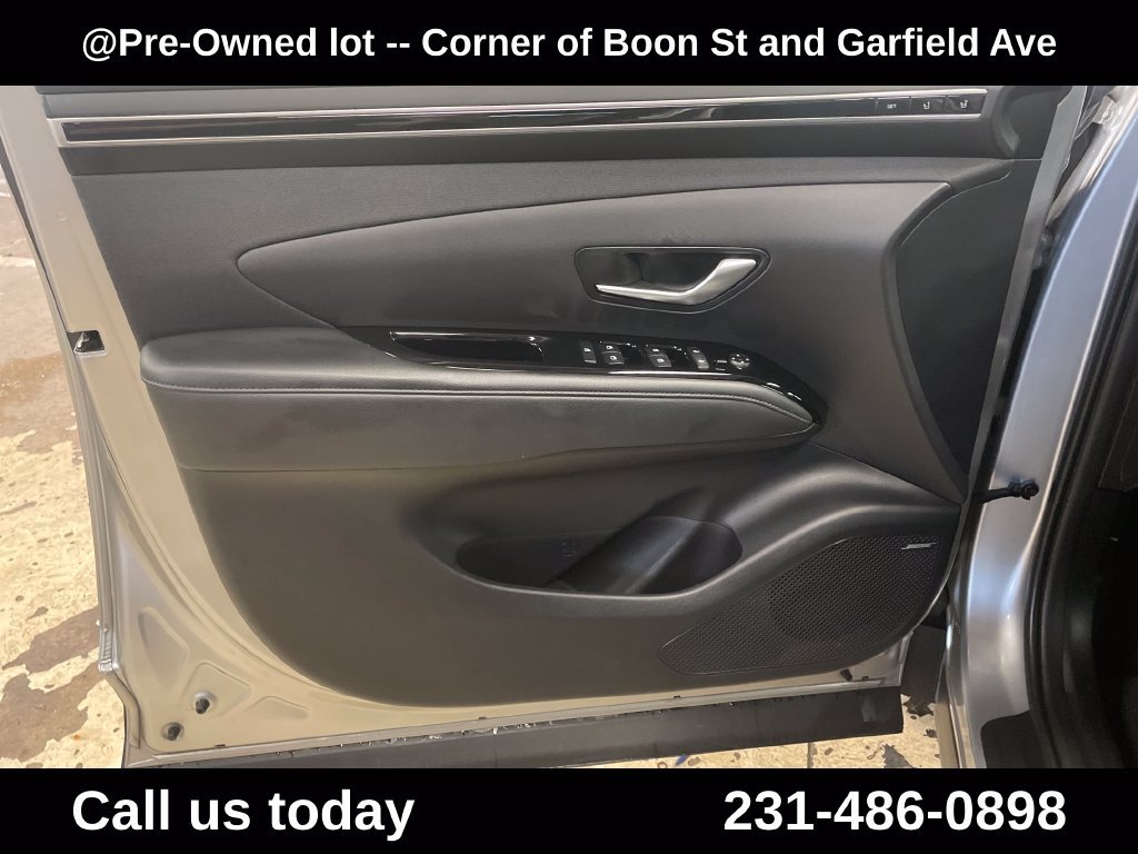 Used 2022 Silver Hyundai Limited image 13