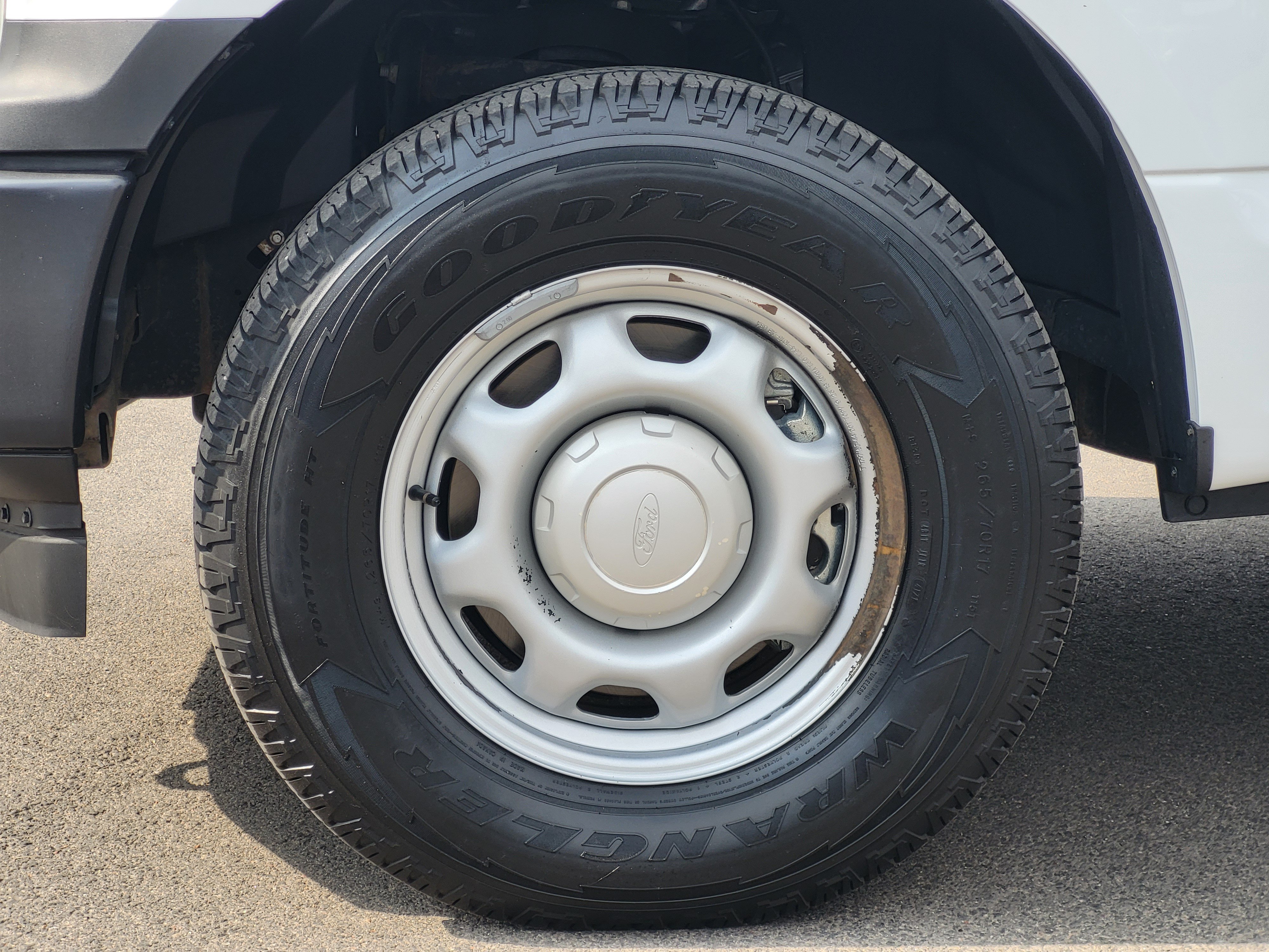 2018 Ford F-150 XL - Photo 10