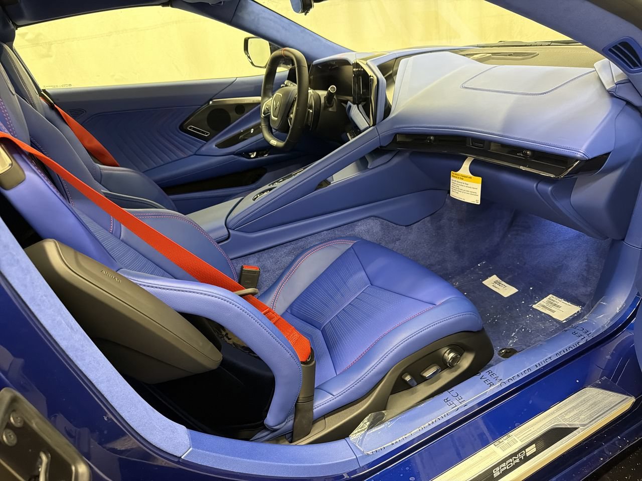 2027 Chevrolet Corvette 3LT - Photo 14