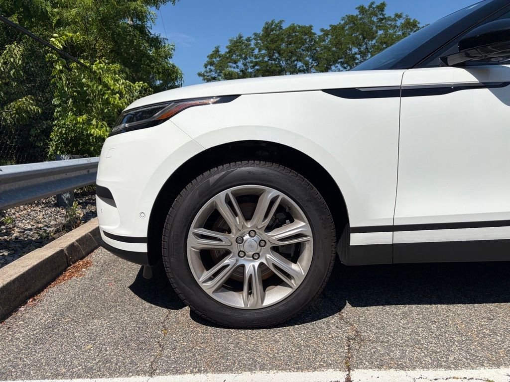 Certified Used 2026 White Land Rover S image 9