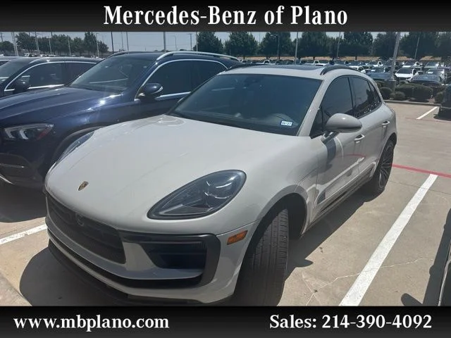 2025 Porsche Macan S