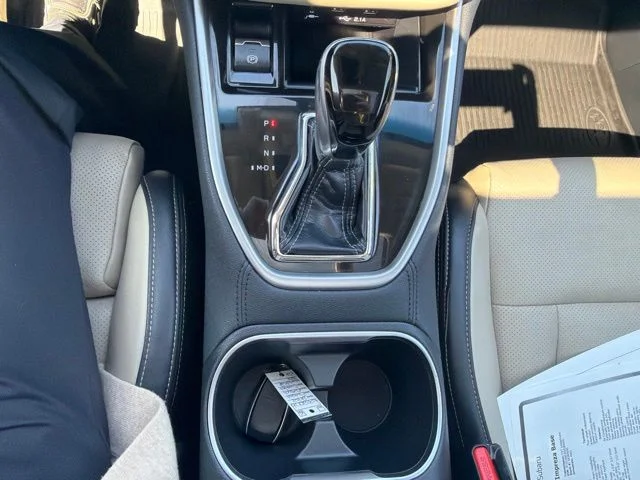 Used 2022 White Subaru Limited image 25