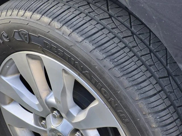 Used 2019 Magnetic Gray Metallic Toyota Platinum image 3