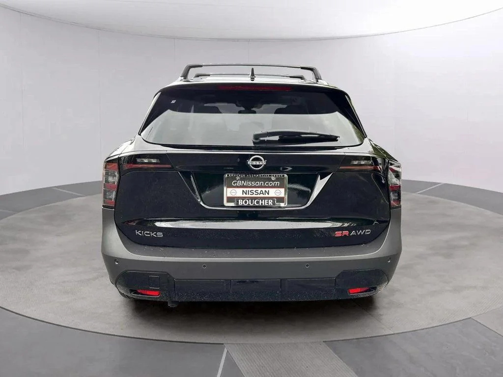 2026 Nissan KICKS SR AWD - Photo 4