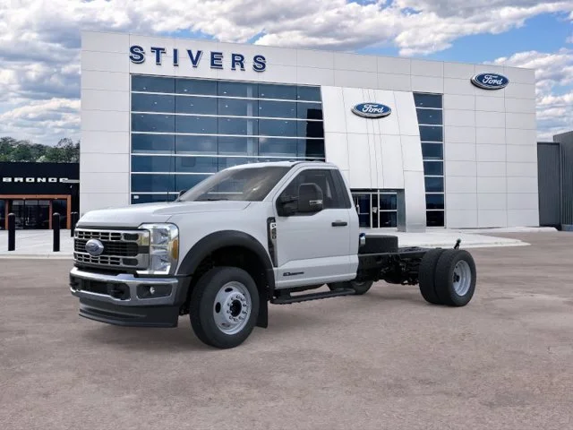 New 2026 White Ford XL image 2