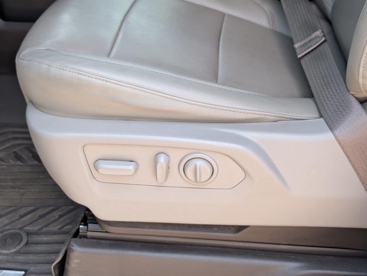 Used 2021 SUMMIT WHITE Chevrolet LTZ image 19