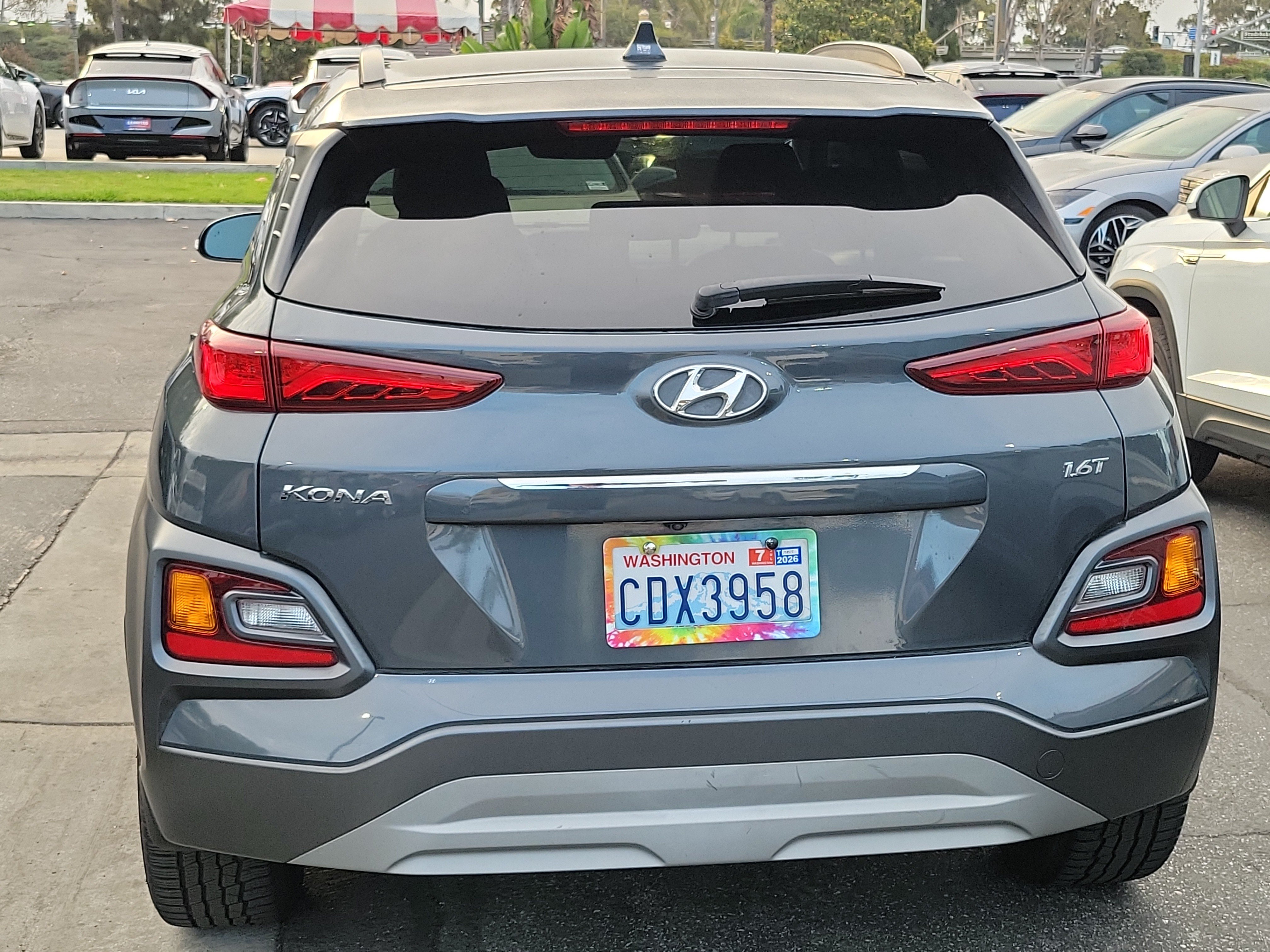 Used 2020 Thunder Gray Hyundai Limited image 4