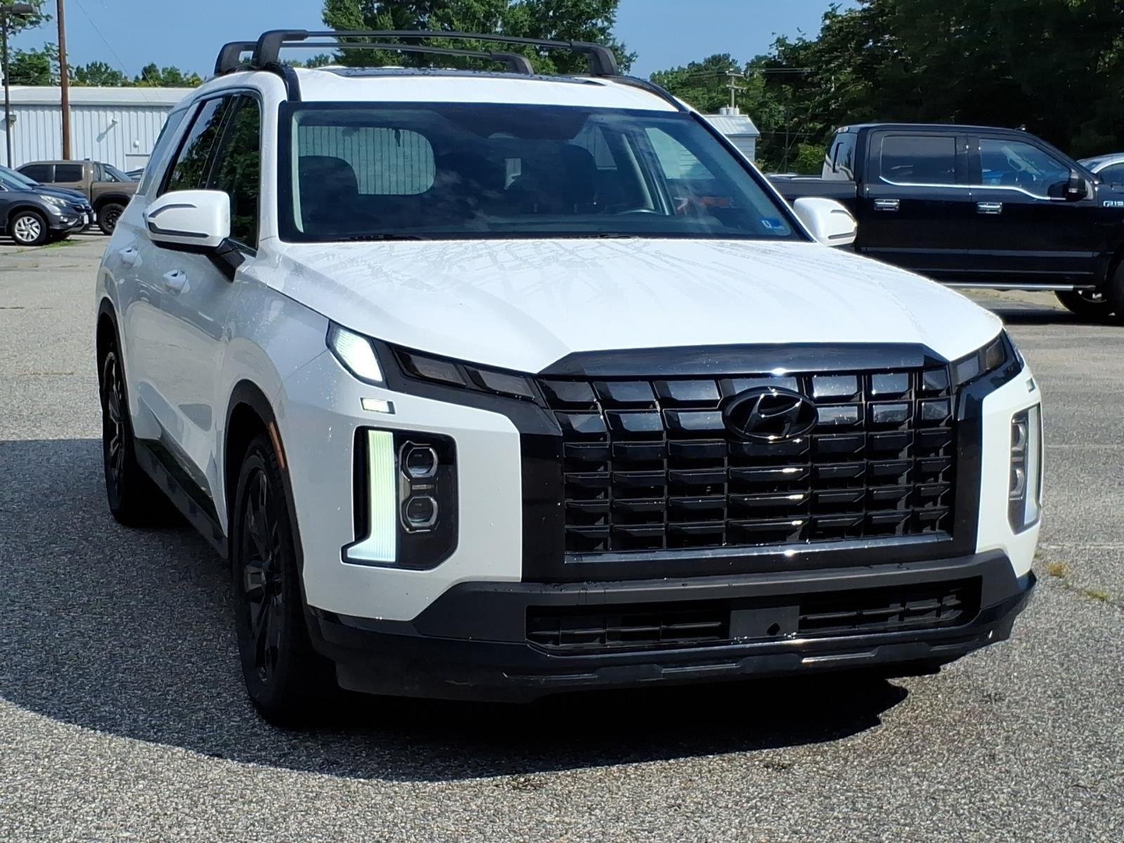 Used 2023 Hyper White Hyundai XRT image 5