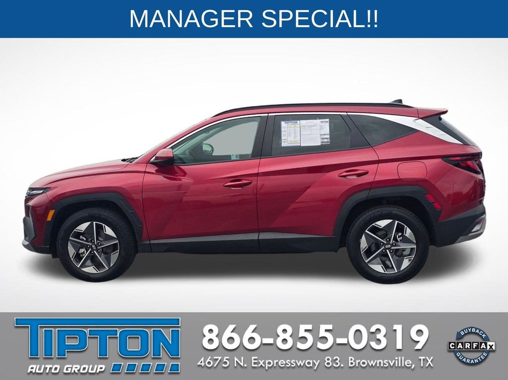 Used 2025 Red Hyundai SEL image 8