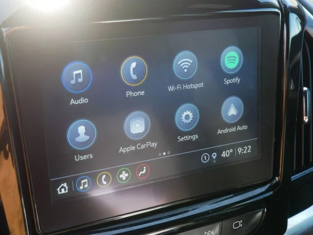 2023 Chevrolet Traverse 1LT - Photo 31